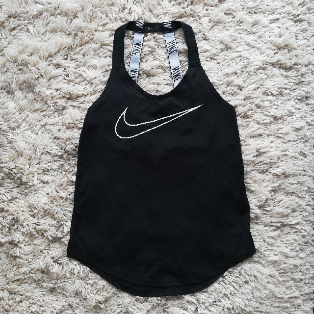 NIKE(ナイキ)のbababaさん専用 NIKE スポーツ トップス レディースのトップス(Tシャツ(半袖/袖なし))の商品写真