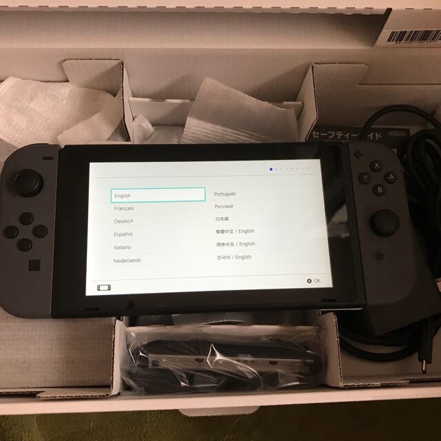 Nintendo Switch(ニンテンドースイッチ)の専用 任天堂スイッチ 本体  エンタメ/ホビーのゲームソフト/ゲーム機本体(家庭用ゲーム機本体)の商品写真