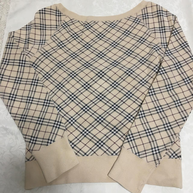 BURBERRY(バーバリー)のバーバリー  裏起毛 カットソー  Mサイズ レディースのトップス(カットソー(長袖/七分))の商品写真