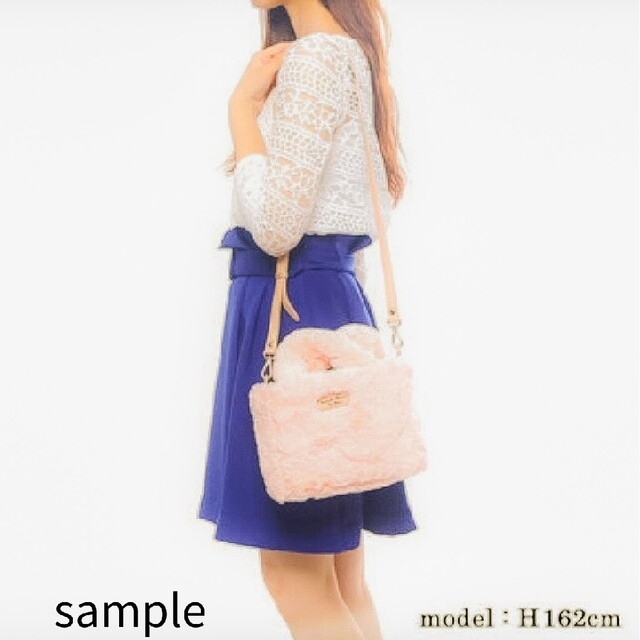 新品 サマンサタバサ ファーバッグ ミニバッグ ピンク