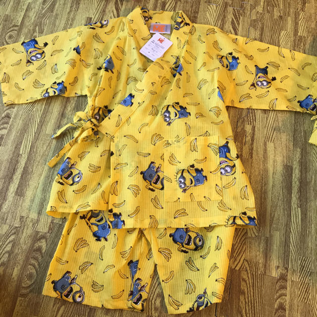 ミニオン(ミニオン)のミニオン  100センチ 甚平 キッズ/ベビー/マタニティのキッズ服男の子用(90cm~)(甚平/浴衣)の商品写真