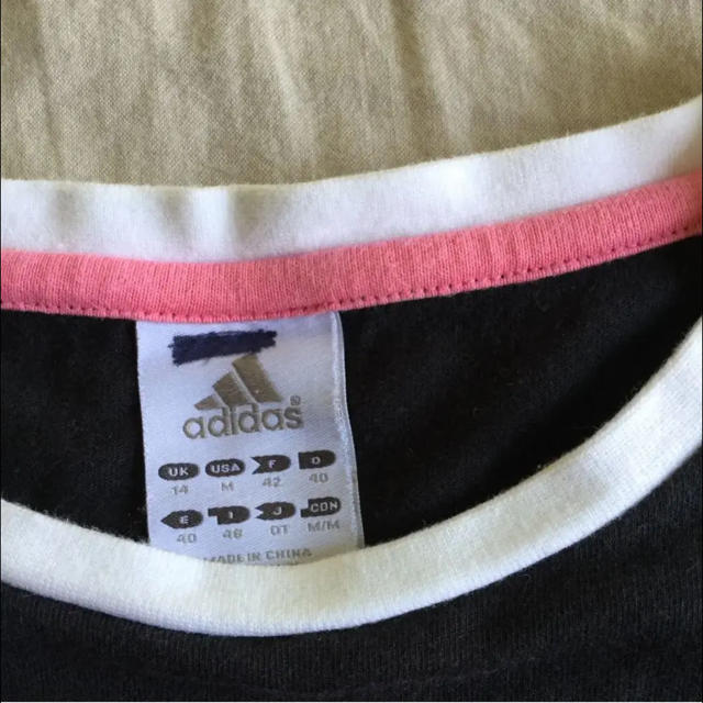 adidas(アディダス)の値下げ☆アディダス☆綿100％ 長袖Ｔシャツ ２枚組 送料込 レディースのトップス(Tシャツ(長袖/七分))の商品写真