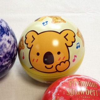 お豆様専用◆プライズ球缶◆コアラのマーチ缶黄色系×1(その他)