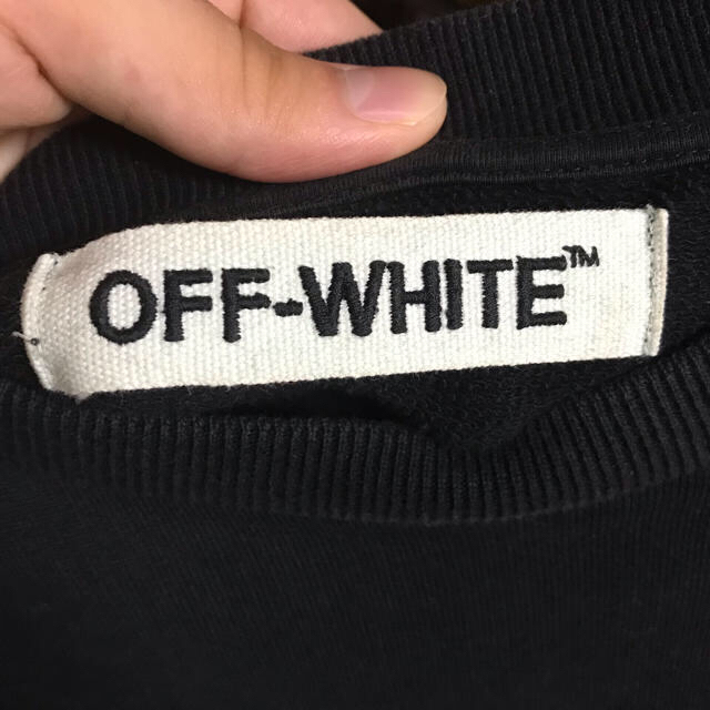 OFF-WHITE(オフホワイト)のあらた様専用 10月9日まで レディースのトップス(トレーナー/スウェット)の商品写真