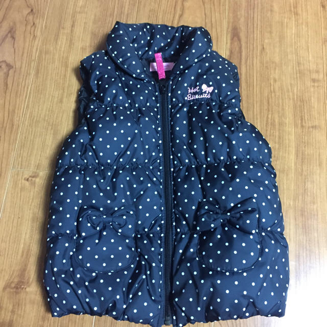 mikihouse(ミキハウス)のミキハウス ダウンベスト キッズ/ベビー/マタニティのキッズ服女の子用(90cm~)(ジャケット/上着)の商品写真