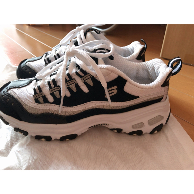 SKECHERS(スケッチャーズ)のskechers スニーカー レディースの靴/シューズ(スニーカー)の商品写真