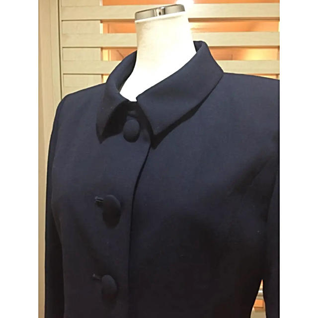 YUKI TORII INTERNATIONAL(ユキトリイインターナショナル)のユキトリイ（YUKI TORII）お受験定番濃紺ワンピーススーツ サイズ9号 レディースのフォーマル/ドレス(スーツ)の商品写真