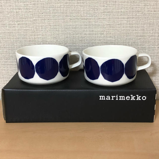 marimekkoフィンエアー機内限定マグ