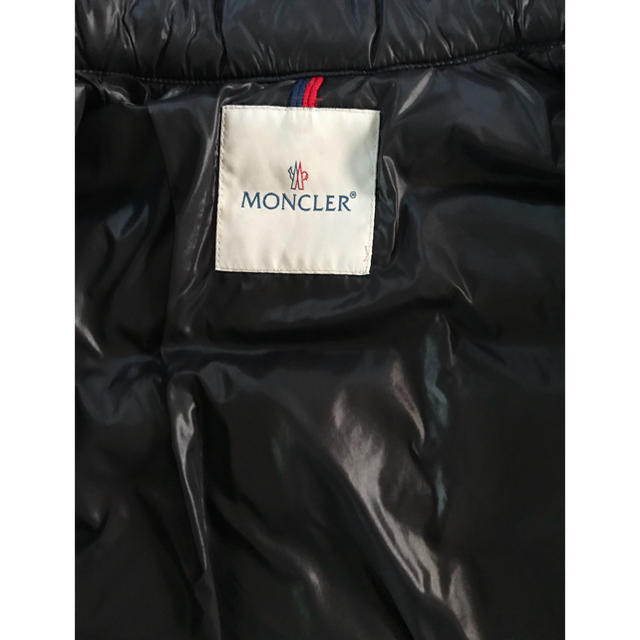 MONCLER(モンクレール)のモンクレール キッズダウン 92 キッズ/ベビー/マタニティのキッズ服男の子用(90cm~)(ジャケット/上着)の商品写真