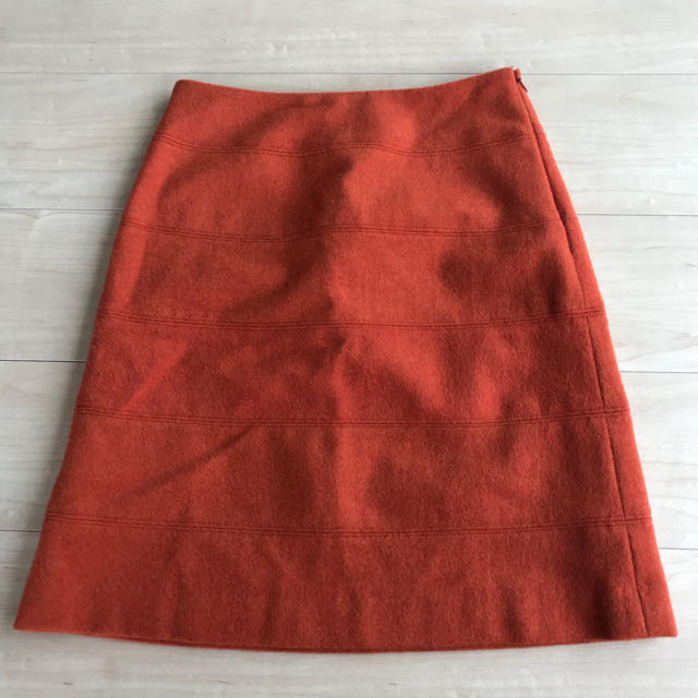 UNITED ARROWS(ユナイテッドアローズ)のユナイテッドアローズ オレンジスカート レディースのスカート(ひざ丈スカート)の商品写真