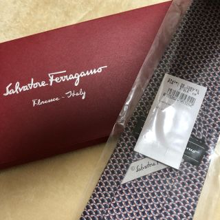 サルヴァトーレフェラガモ(Salvatore Ferragamo)のフェラガモ メンズ 新品未使用 ネクタイ(ネクタイ)