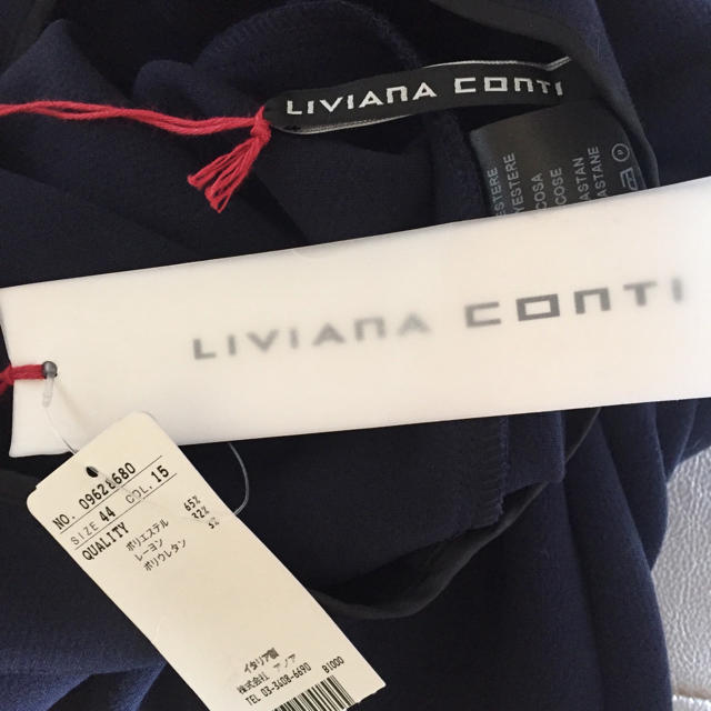 LIVIANA CONTI(リビアナコンティ)のLIVIANA CONTI♡新品♡デザイン膝丈スカート レディースのスカート(ひざ丈スカート)の商品写真