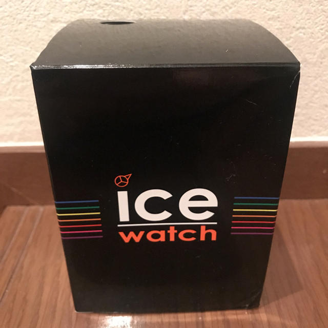 ice watch(アイスウォッチ)のice watch グレー×ピンク レディースのファッション小物(腕時計)の商品写真