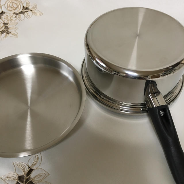 新品未使用 ☆ アムウェイ クィーン 大ソースパン 現行品 新品未使用 ☆ アムウェイ クィーン 大ソースパン 現行品