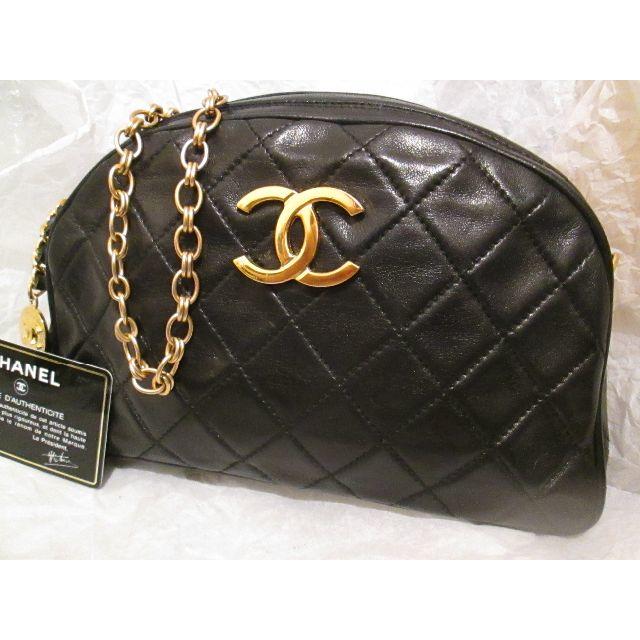 CHANEL - 美品　本物　CHANEL　シャネル黒ラムハーフムーンショルダーバック