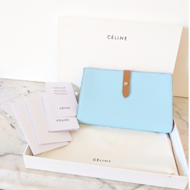 新着商品 - celine 【新品】CELINE 水色 お財布 ストラップ マルチ