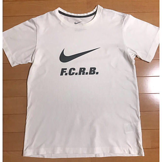 F.C.R.B.(エフシーアールビー)のFCRB Tシャツ F.C. Real bristol NIKE ブリストル  メンズのトップス(Tシャツ/カットソー(半袖/袖なし))の商品写真