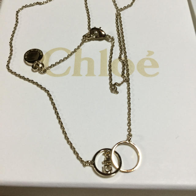 Chloe(クロエ)のクロエ ネックレス ゴールド  1度使用 レディースのアクセサリー(ネックレス)の商品写真