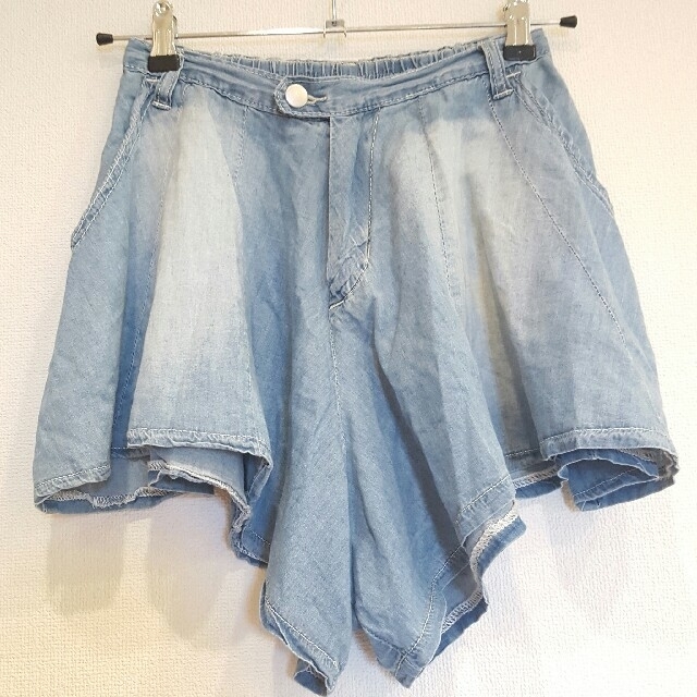 UNIF(ユニフ)のキュロット UNIF TY SKORT ユニフ ショートパンツ スコート レディースのパンツ(ショートパンツ)の商品写真