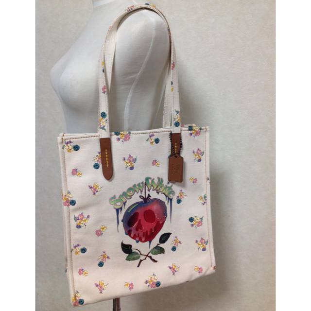 ♡新品♡ コーチ×ディズニーSnow white トートバッグ