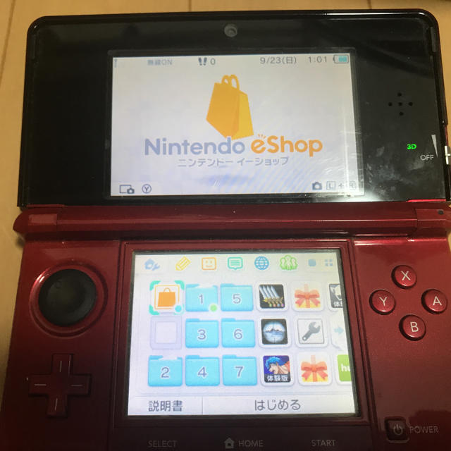 ニンテンドー3DS(ニンテンドー3DS)の3DS本体(ポケモンホワイト&ブラック2付き) エンタメ/ホビーのゲームソフト/ゲーム機本体(携帯用ゲーム機本体)の商品写真