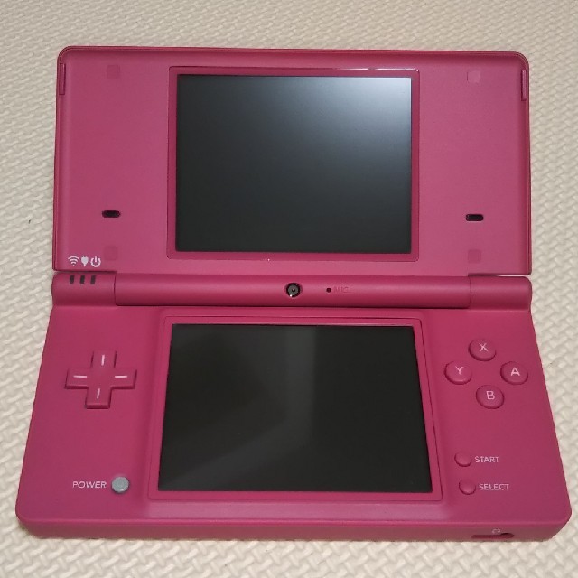 ニンテンドーDS(ニンテンドーDS)の☆任天堂 DSi ピンク 美品☆値下！ エンタメ/ホビーのゲームソフト/ゲーム機本体(携帯用ゲーム機本体)の商品写真