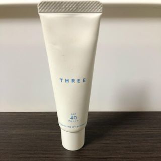 スリー(THREE)のTHREE UV プロテクター SPF40/+++〈ひやけ止め乳液〉30mL(日焼け止め/サンオイル)