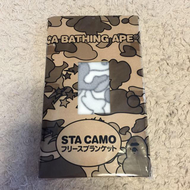 A BATHING APE(アベイシングエイプ)のアベイシングエイプのフリースブランケット その他のその他(その他)の商品写真