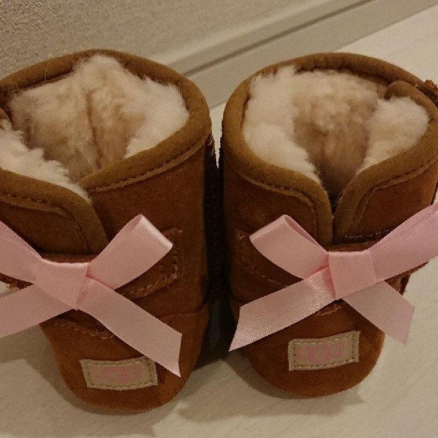 UGG(アグ)のUGG baby ブーツ 12.5㎝ キッズ/ベビー/マタニティのベビー靴/シューズ(~14cm)(ブーツ)の商品写真