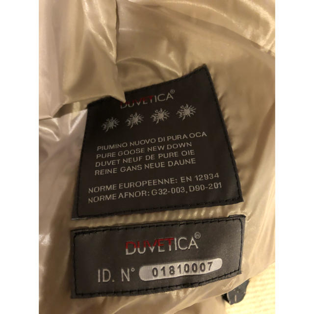 DUVETICA(デュベティカ)のduvetica  ダウン レディース サイズ40 レディースのジャケット/アウター(ダウンジャケット)の商品写真