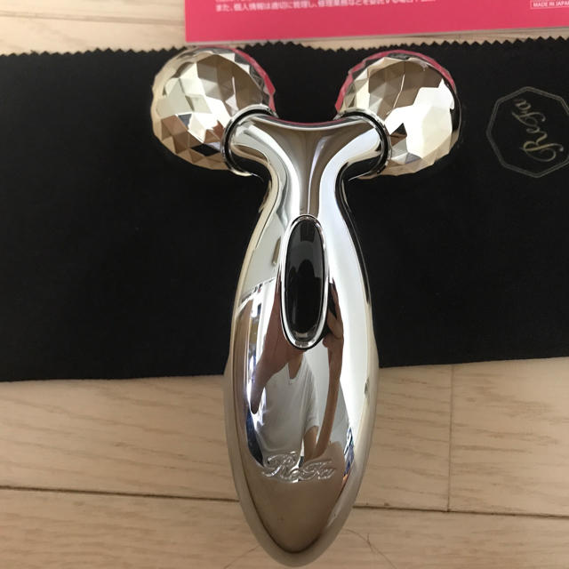 美品 Refa CARAT 付属品付き ほぼ使用してません コスメ/美容のスキンケア/基礎化粧品(フェイスローラー/小物)の商品写真