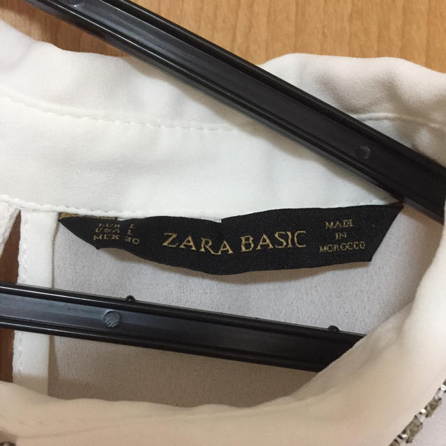 ZARA(ザラ)のザラ  ノースリーブ レディースのトップス(シャツ/ブラウス(半袖/袖なし))の商品写真