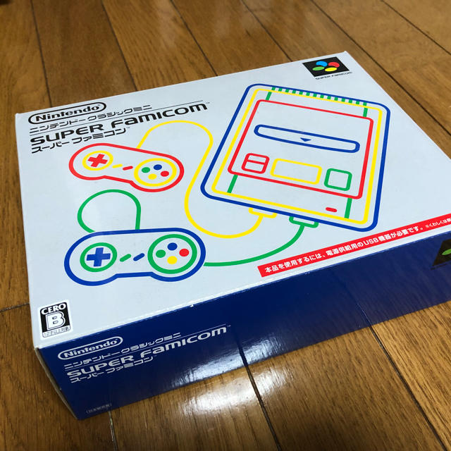 任天堂(ニンテンドウ)のスーパーファミコンミニ ニンテンドークラシック エンタメ/ホビーのゲームソフト/ゲーム機本体(家庭用ゲーム機本体)の商品写真