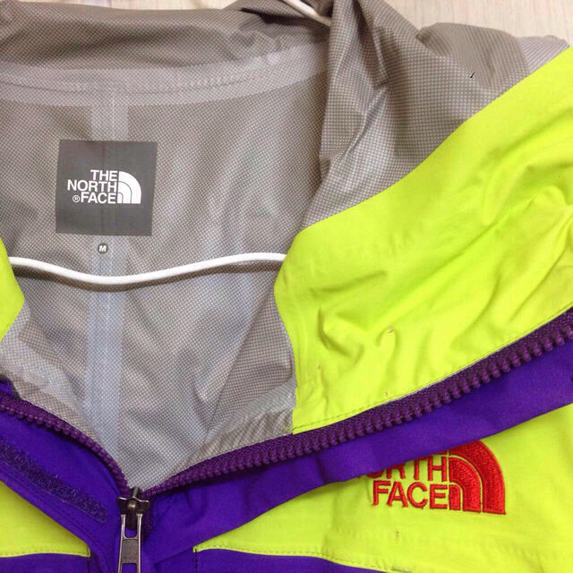 THE NORTH FACE(ザノースフェイス)の美品♡マウンテンパーカ レディースのジャケット/アウター(テーラードジャケット)の商品写真