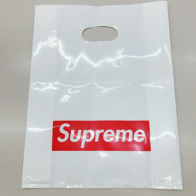 Supreme(シュプリーム)のSupreme シュプリーム ショッパー レディースのバッグ(ショップ袋)の商品写真