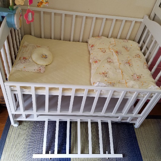 あっつん様 専用 ベビーベッド でございます。 - 3