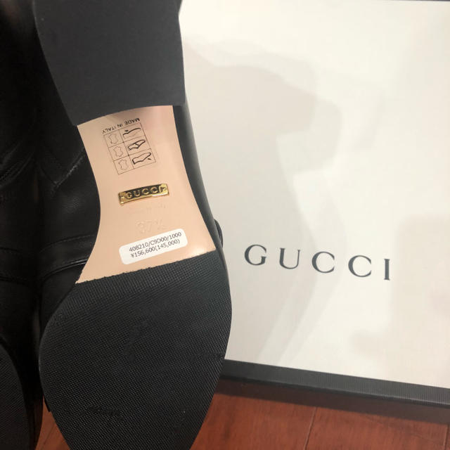 Gucci(グッチ)の【極美品】GUCCI ブーツ GGマーモント レディースの靴/シューズ(ブーツ)の商品写真