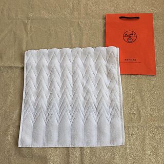 エルメス(Hermes)のエルメス フェイスタオル 新品(タオル/バス用品)