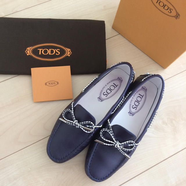 TOD'S(トッズ)のTOD’S ゴンミーニ  サイズ36 レディースの靴/シューズ(ローファー/革靴)の商品写真