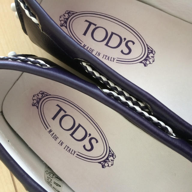 TOD'S(トッズ)のTOD’S ゴンミーニ  サイズ36 レディースの靴/シューズ(ローファー/革靴)の商品写真