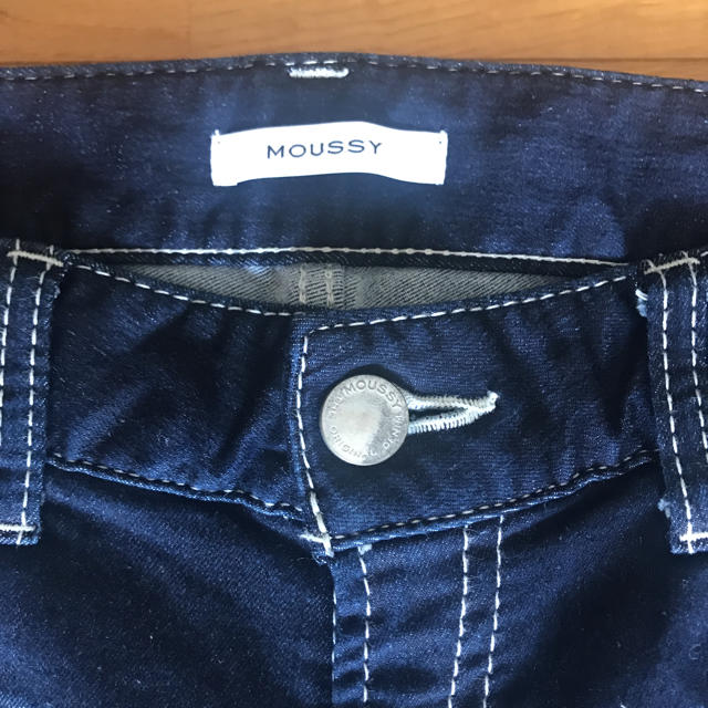 moussy(マウジー)のデニム レディースのパンツ(デニム/ジーンズ)の商品写真