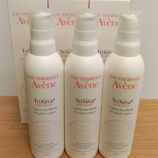 アベンヌ(Avene)の【新品・未使用】アベンヌトリクセラプラスエモリエントクリーム　3本セット(ボディクリーム)