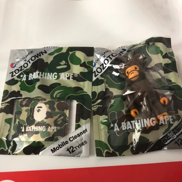 A BATHING APE(アベイシングエイプ)のbape ベアブリック zozo ペプシ エンタメ/ホビーのフィギュア(その他)の商品写真