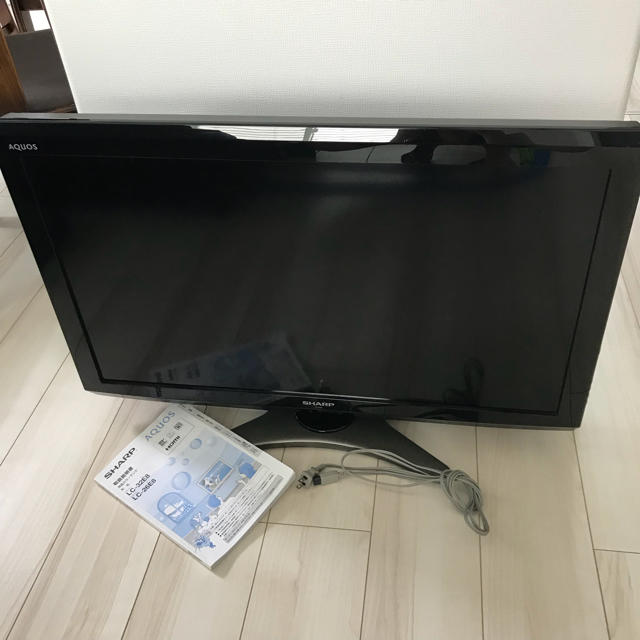 SHARP AQUOS 32型  2011年製  テレビ