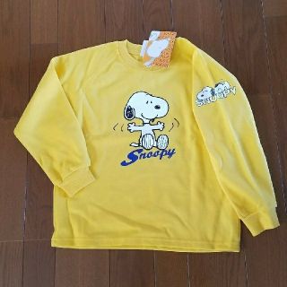 スヌーピー(SNOOPY)の29、新品タグ付　子供服　スヌーピー　長袖トレーナー　130cm(Tシャツ/カットソー)