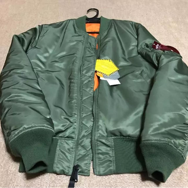 ALPHA INDUSTRIES(アルファインダストリーズ)のALPHA MA-1 メンズのジャケット/アウター(フライトジャケット)の商品写真