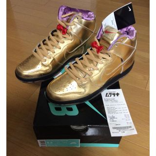 ナイキ(NIKE)のHUMIDITY × NIKE SB DUNK Metallic Gold (スニーカー)