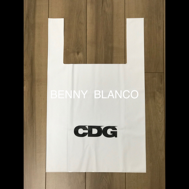 COMME des GARCONS(コムデギャルソン)の送料込/即発送 コムデギャルソン CDG ビニール ショッパー バッグ 新品 メンズのバッグ(トートバッグ)の商品写真