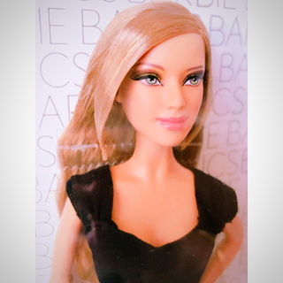 バービー(Barbie)のBarbie ♥ BASICS 01(キャラクターグッズ)