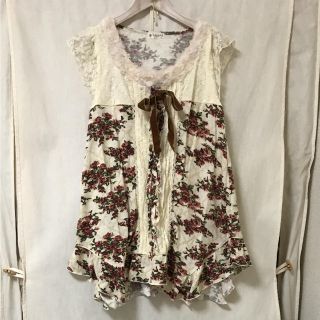 アクシーズファム(axes femme)の【未使用】axes♡トップス(カットソー(半袖/袖なし))